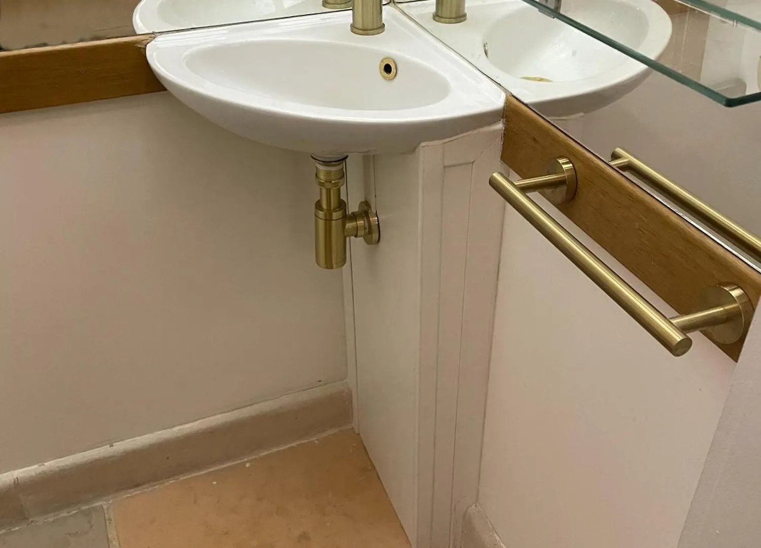 Apartment Suite Du Prince, 70 Sqm Ac Lift Terrace Garage Paris