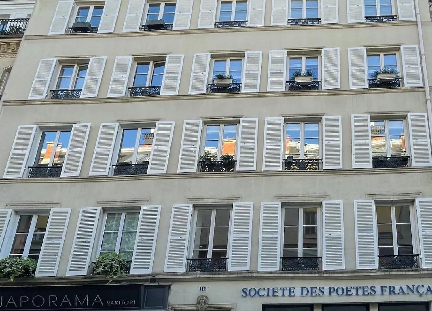 Suite Du Prince, 70 Sqm Ac Lift Terrace Garage Paris Apartment