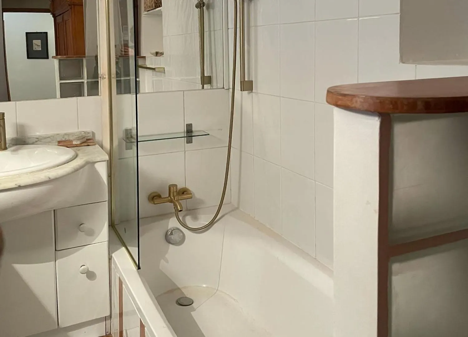 Suite Du Prince, 70 Sqm Ac Lift Terrace Garage Parijs Appartement