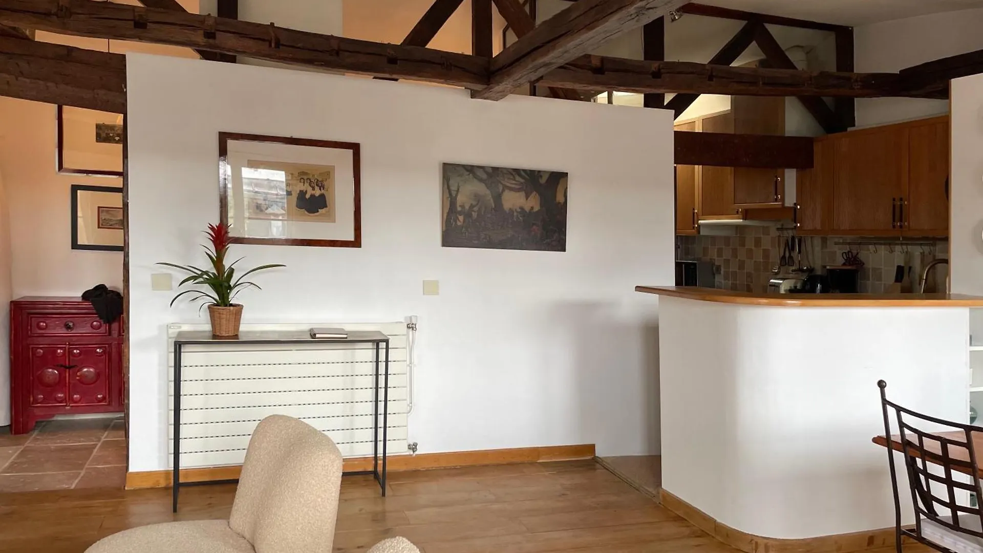 Suite Du Prince, 70 Sqm Ac Lift Terrace Garage Paris Apartment